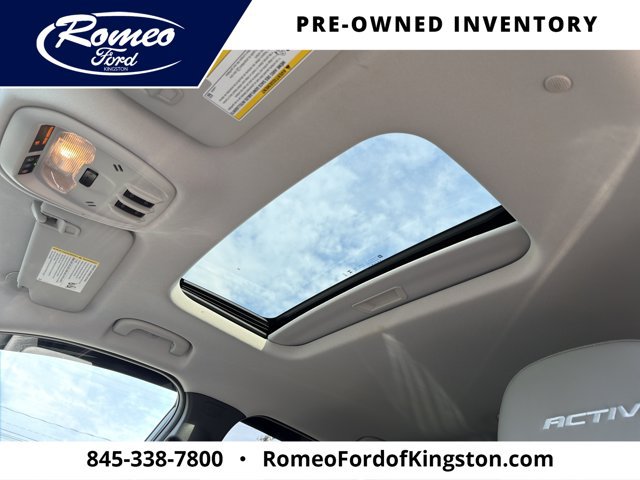 Used 2024 Chevrolet Trax ACTIV w/ Sunroof Package FWD image 26