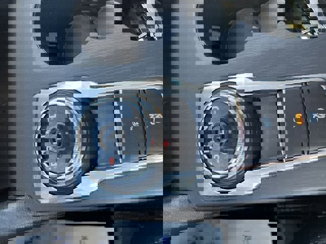 Certified 2022 Ford Escape Titanium w/ Titanium Elite Package image 17