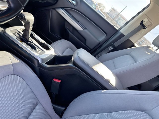 Used 2020 Chevrolet Colorado LT w/ Colorado RST Special Edition image 27