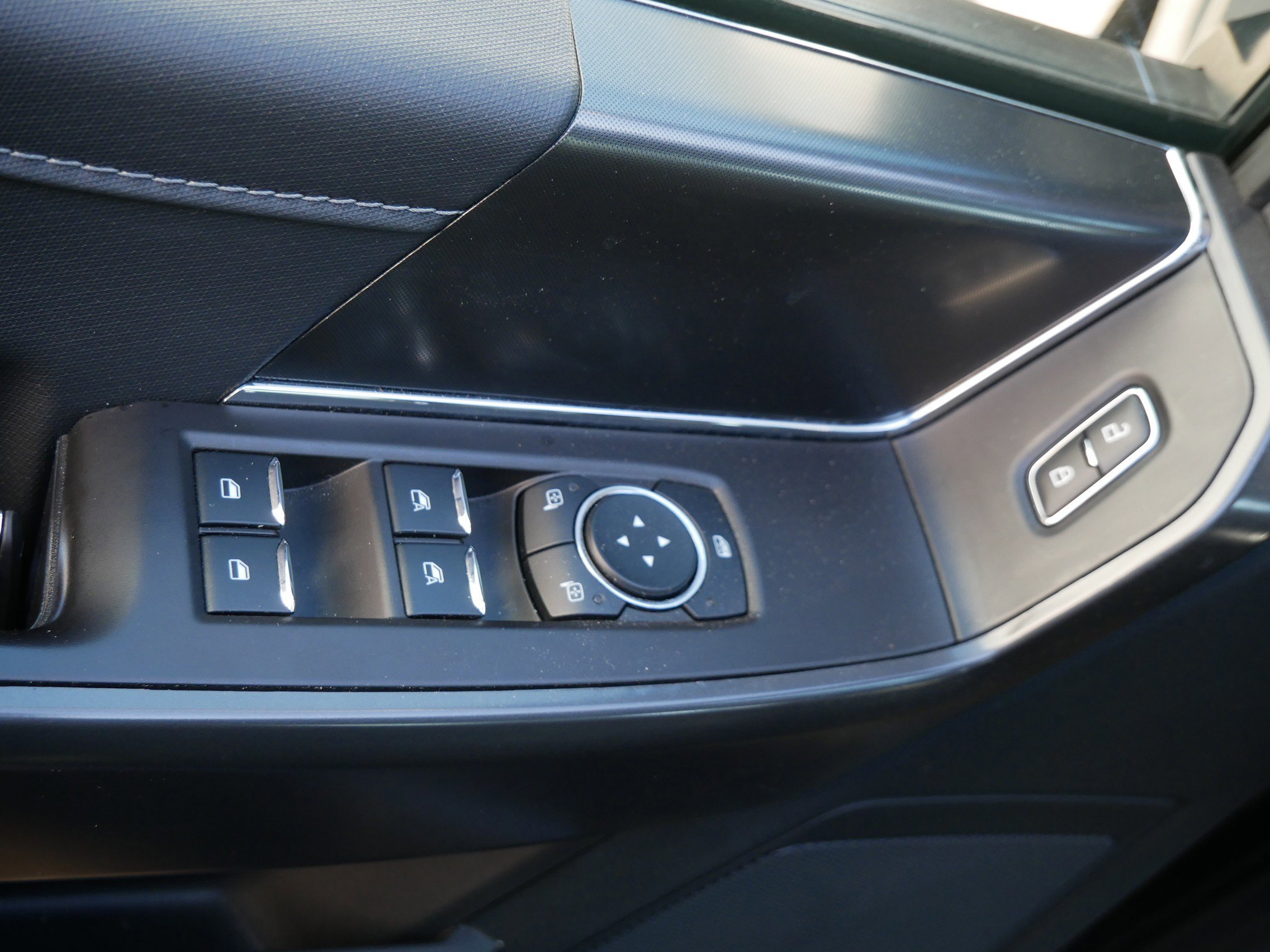 Certified 2024 Ford F150 XLT w/ Equipment Group 302A MID image 13