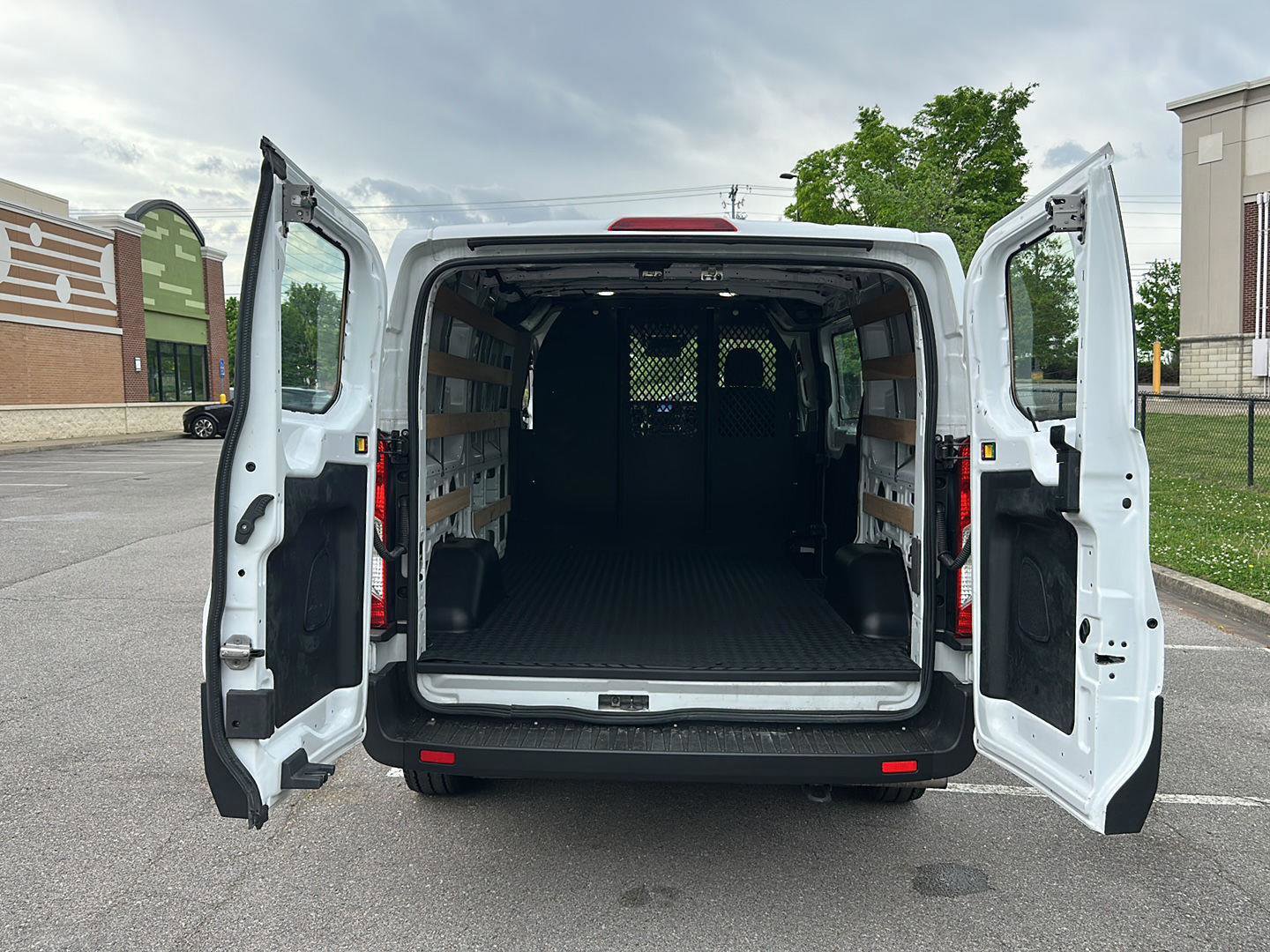 Certified 2024 Ford Transit 250 Low Roof w/ Exterior Upgrade Package image 22