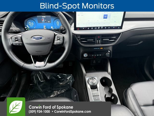 Certified 2025 Ford Escape Platinum image 10