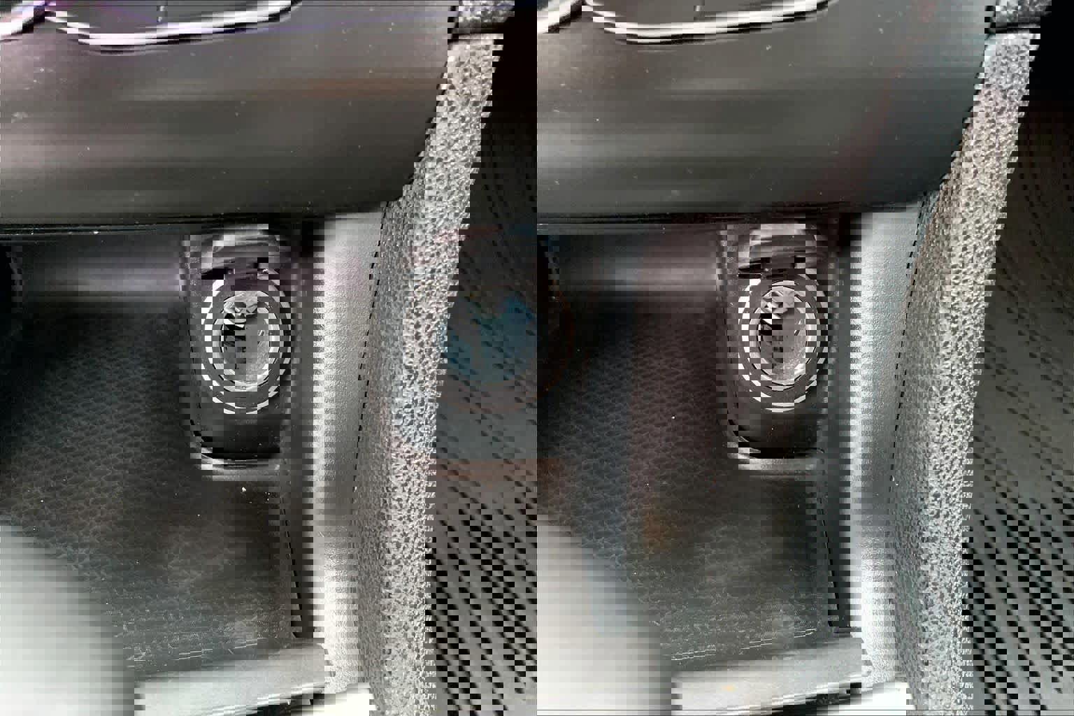 Used 2022 Dodge Charger R/T w/ Blacktop Package image 32