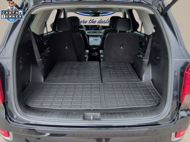 Used 2022 Hyundai Palisade Limited FWD image 17