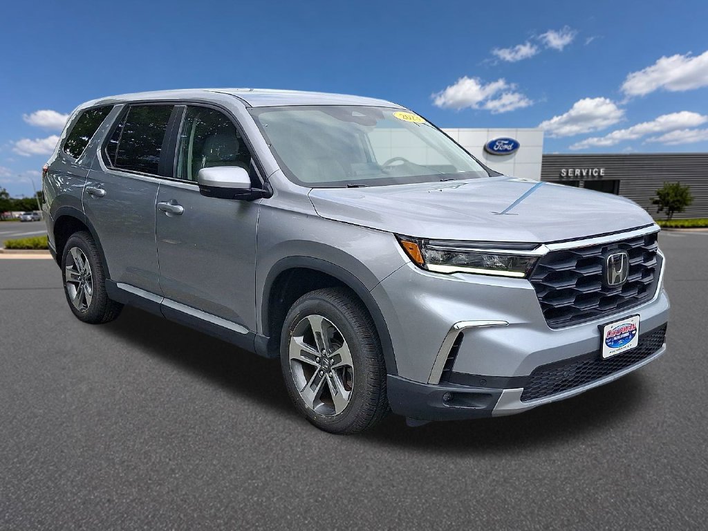 Used 2023 Honda Pilot EX-L image 3