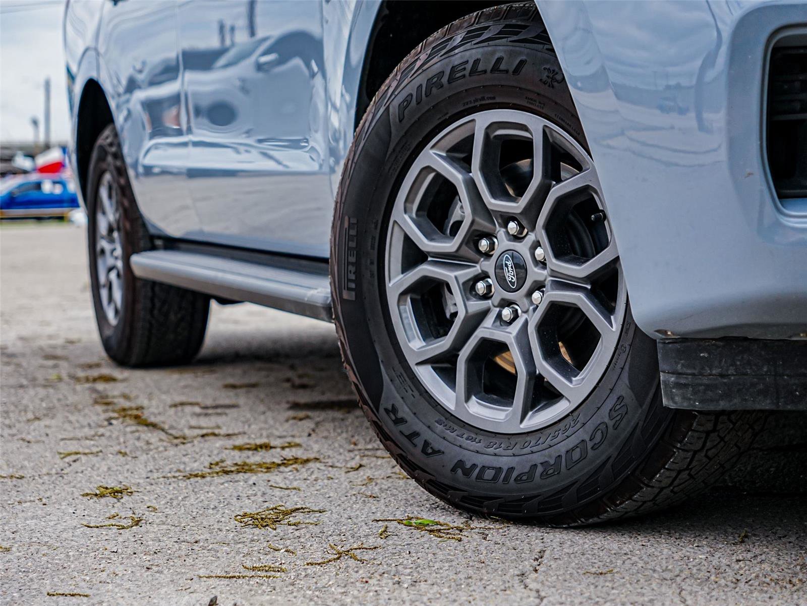 Certified 2025 Ford Expedition Active RWD image 2