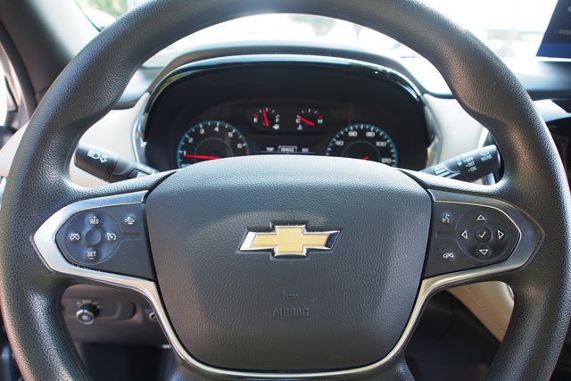 Used 2023 Chevrolet Traverse LS FWD image 24