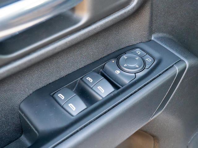 Used 2022 Chevrolet Silverado 2500 Custom w/ Gooseneck/5TH Wheel Package image 13