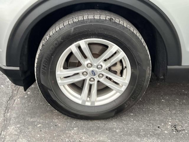 Certified 2023 Ford Explorer XLT image 10