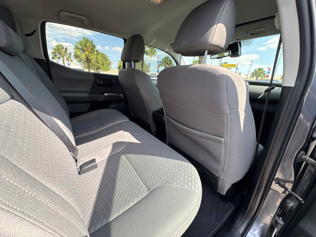 Used 2023 Toyota Tacoma SR5 w/ Technology Package AWD/4WD image 20