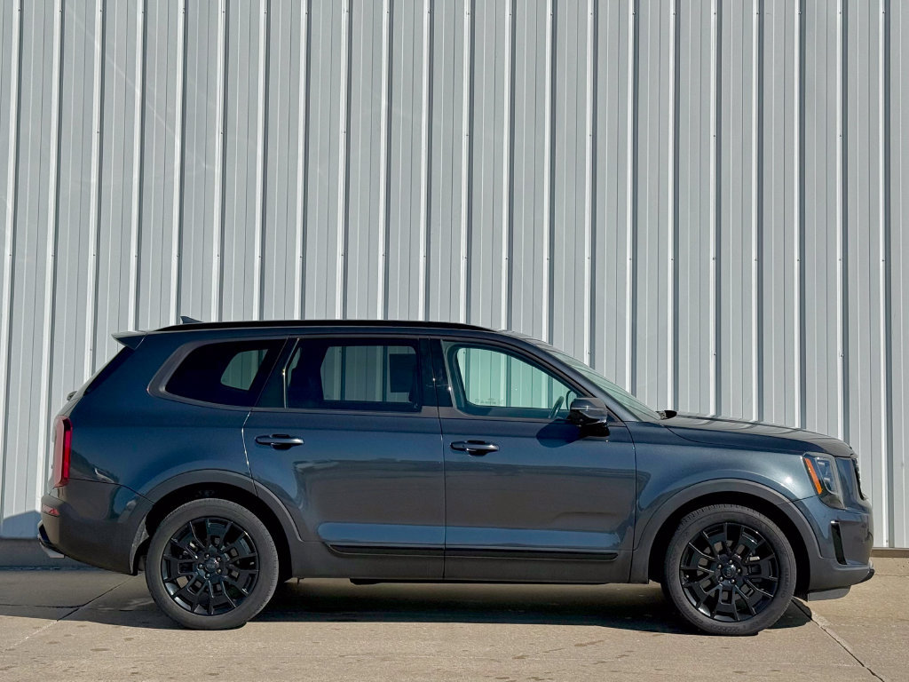 Used 2021 Kia Telluride SX w/ Nightfall Edition Package AWD/4WD image 7
