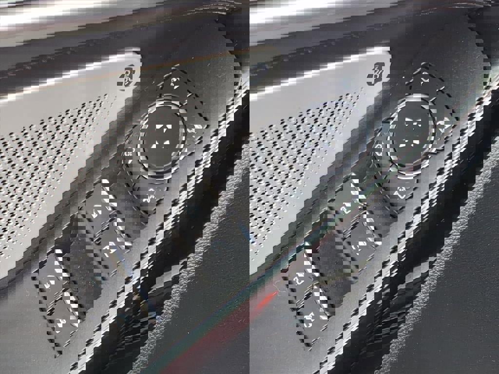 Certified 2023 Ford Explorer Platinum w/ Technology Package image 23