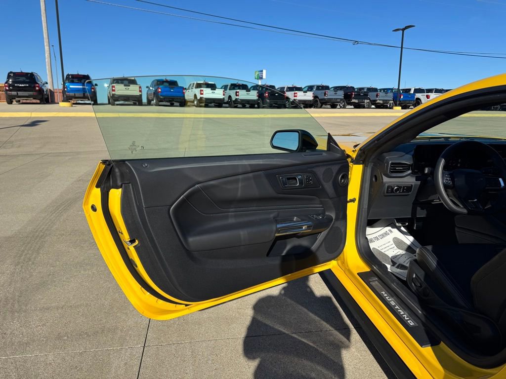Certified 2024 Ford Mustang GT Premium image 7