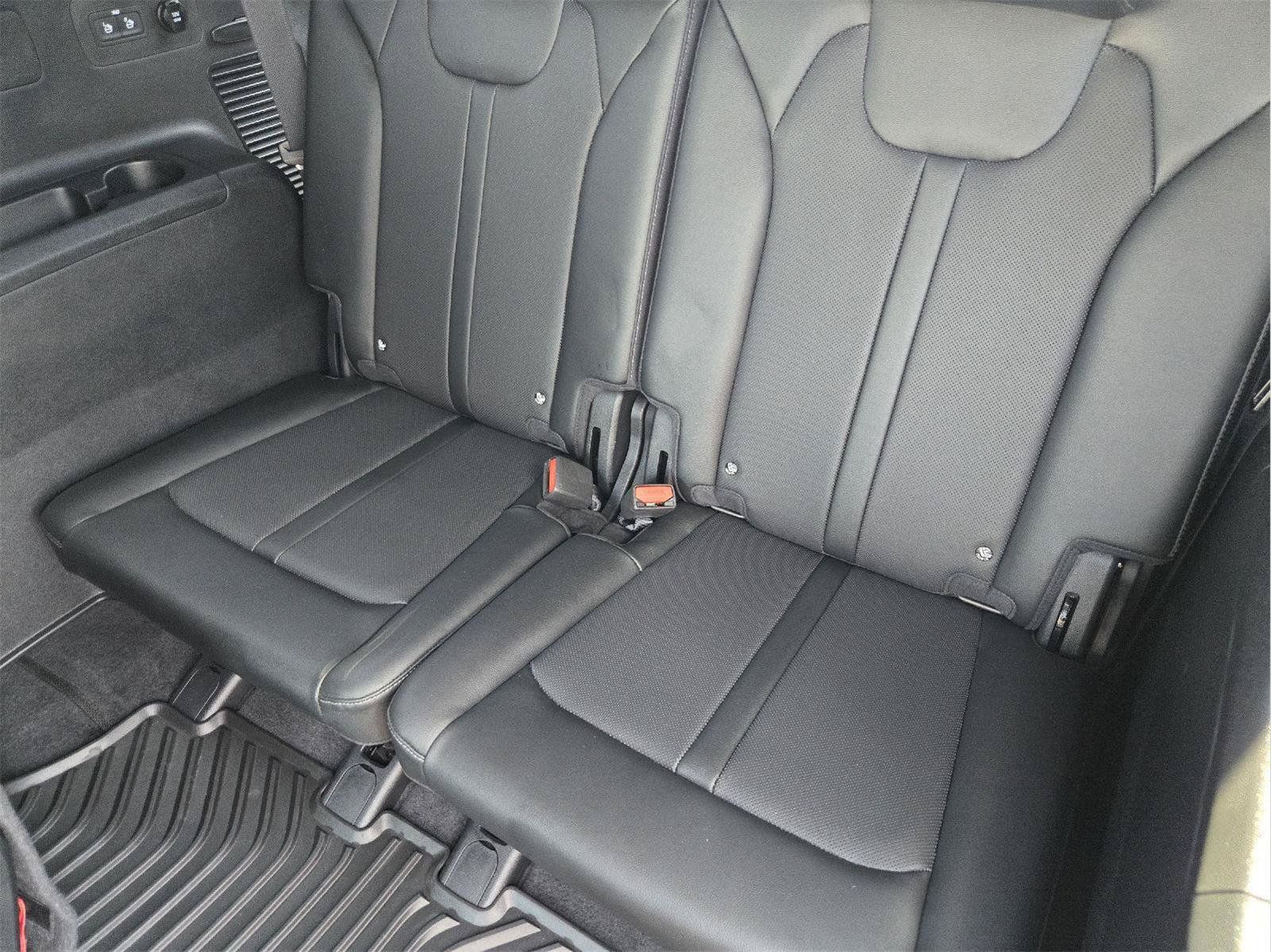Used 2025 Kia Sorento SX Prestige AWD/4WD image 29