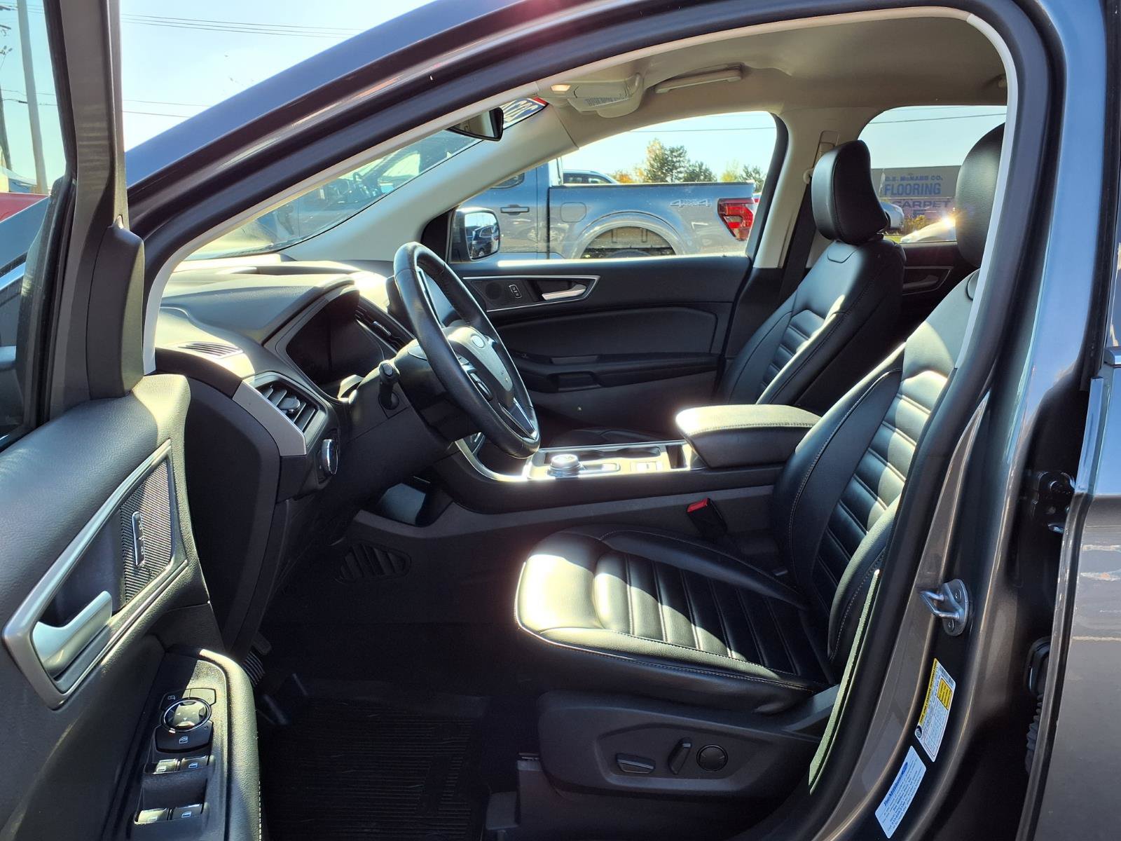 Certified 2024 Ford Edge SEL w/ Convenience Package AWD/4WD image 15