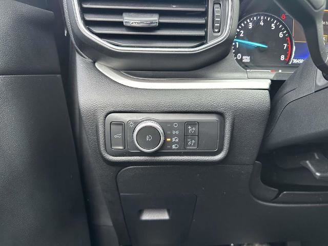 Certified 2022 Ford Explorer XLT w/ Equipment Group 202A image 24