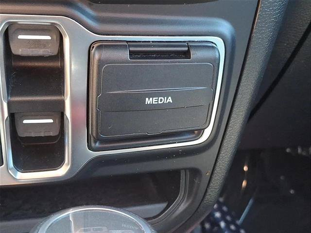 Used 2020 Jeep Gladiator Sport AWD/4WD image 24