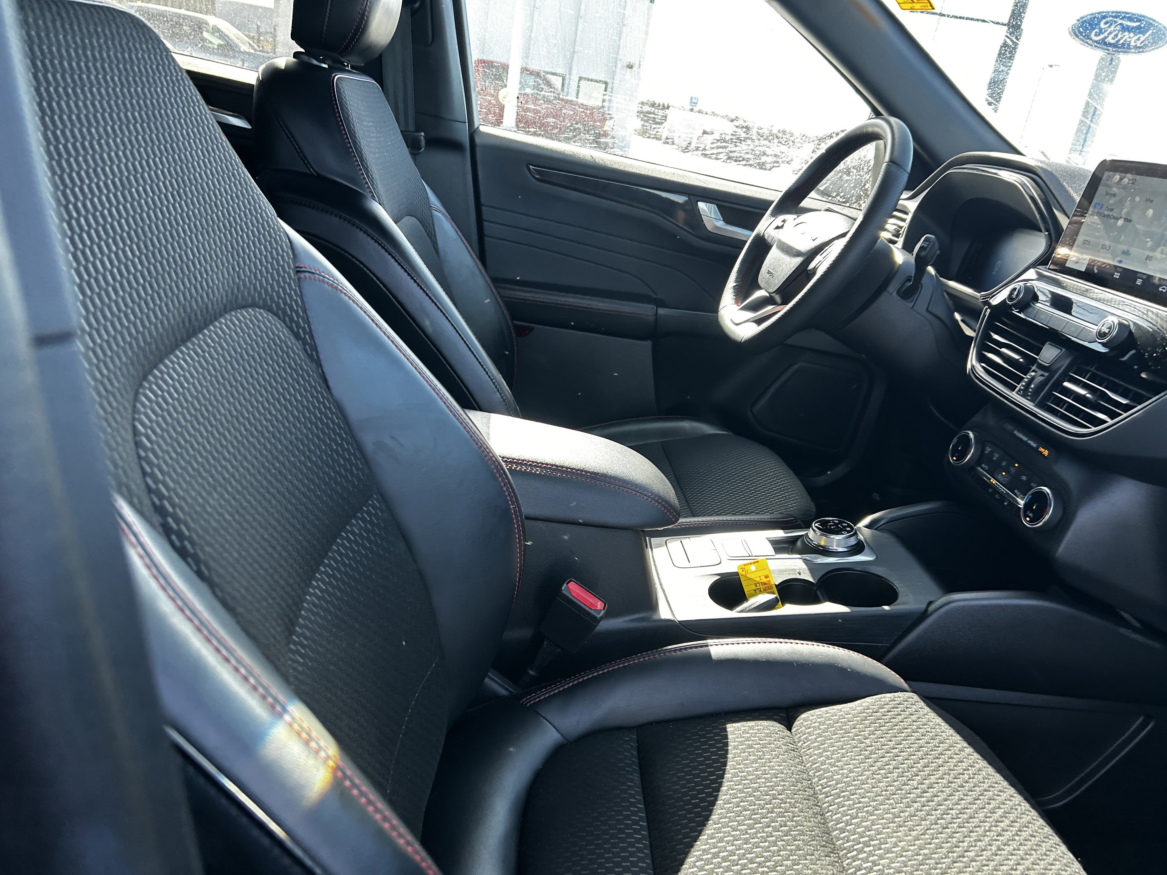 Certified 2025 Ford Escape ST-Line Select image 13