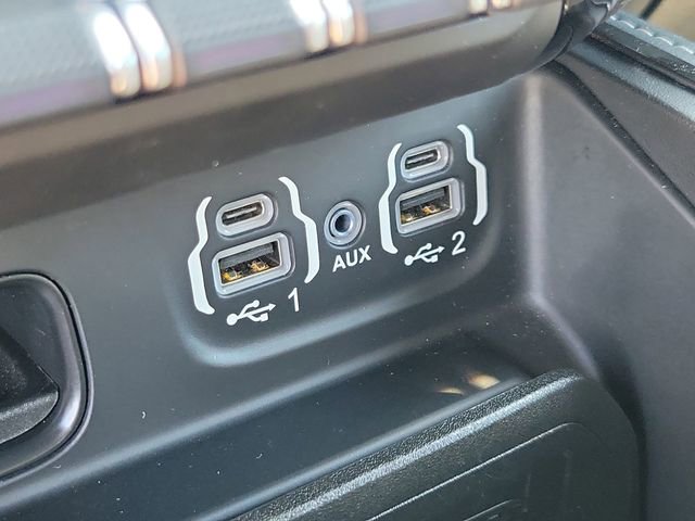 Used 2022 RAM 1500 Limited AWD/4WD image 31