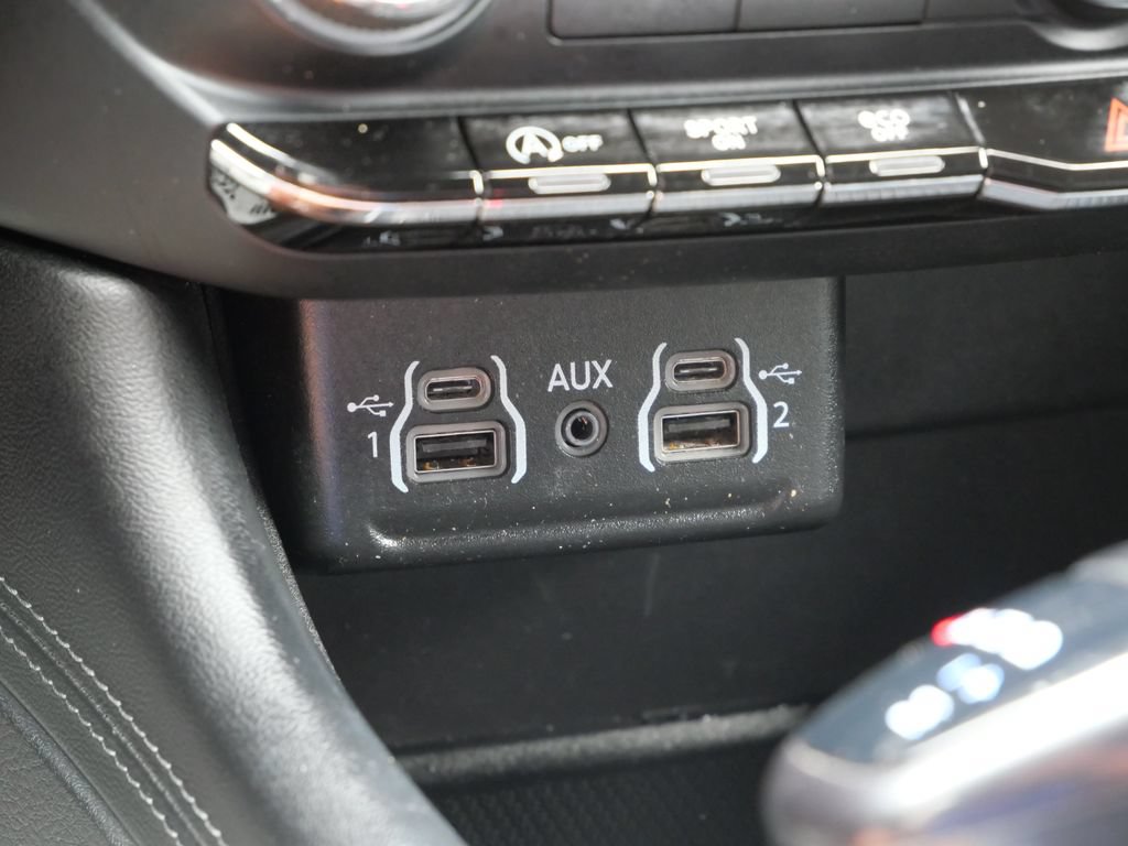 Used 2022 Dodge Durango GT AWD/4WD image 32