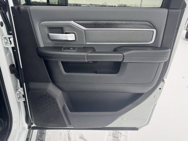 Used 2023 RAM 2500 Big Horn w/ Level 1 Equipment Group image 31