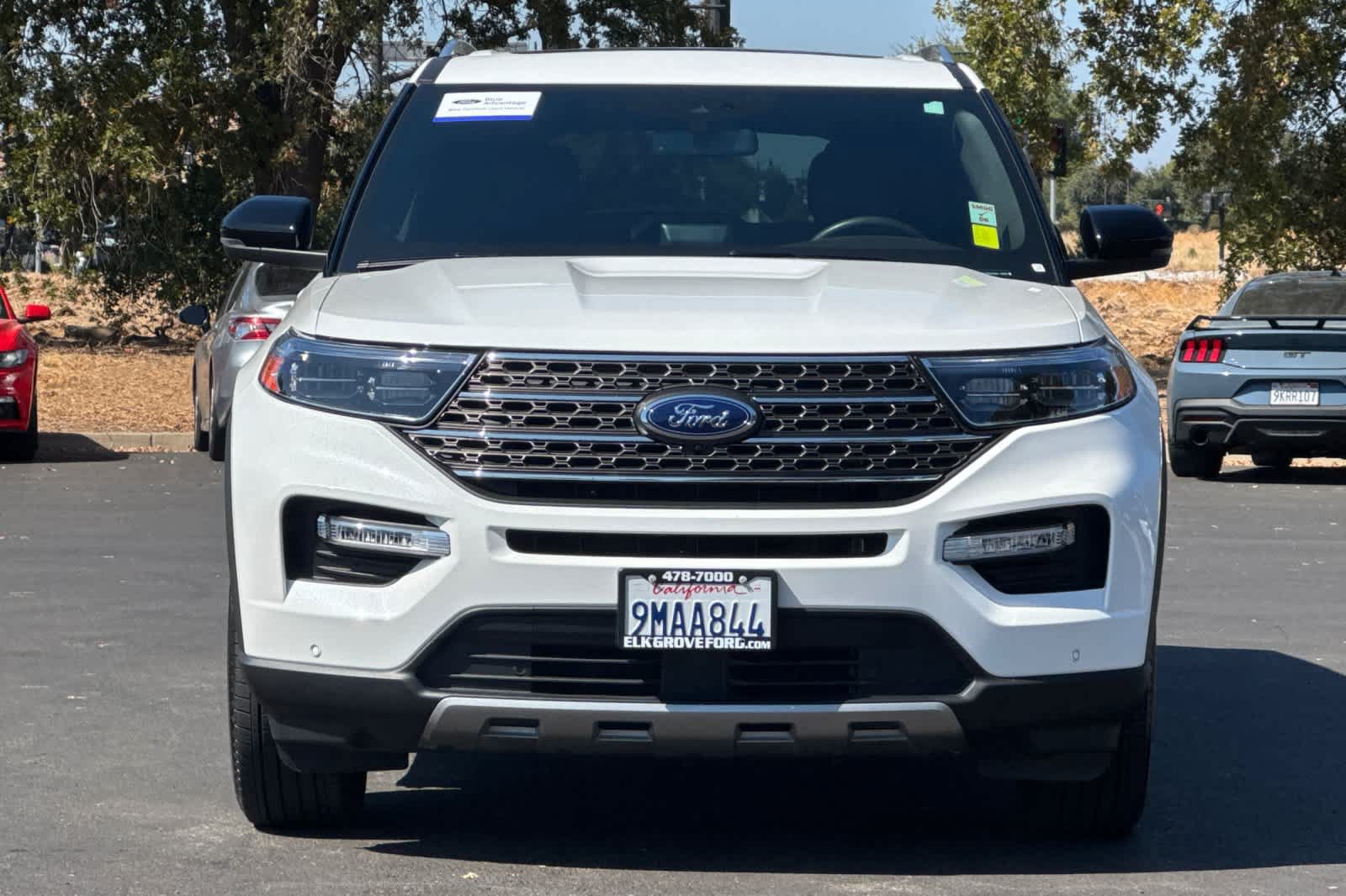 Certified 2024 Ford Explorer King Ranch w/ Technology Package AWD/4WD image 10