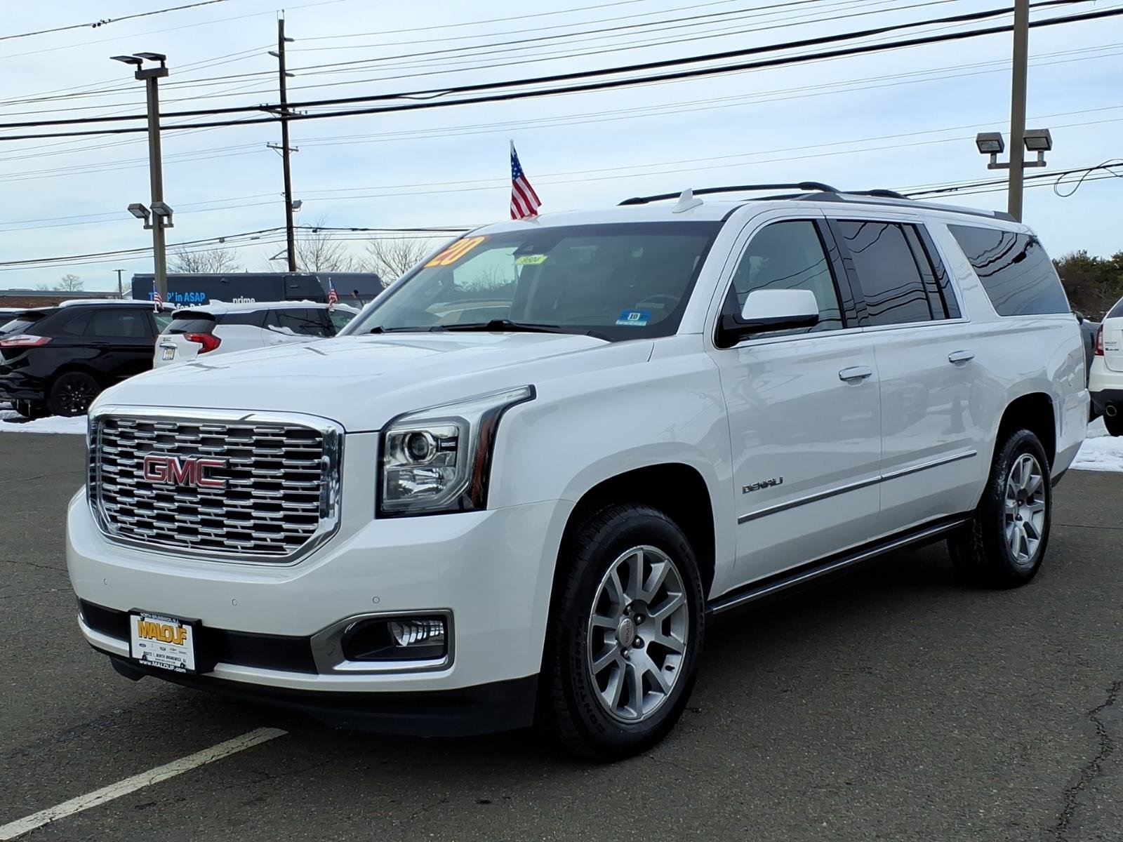 Used 2020 GMC Yukon XL Denali w/ Open Road Package image 3