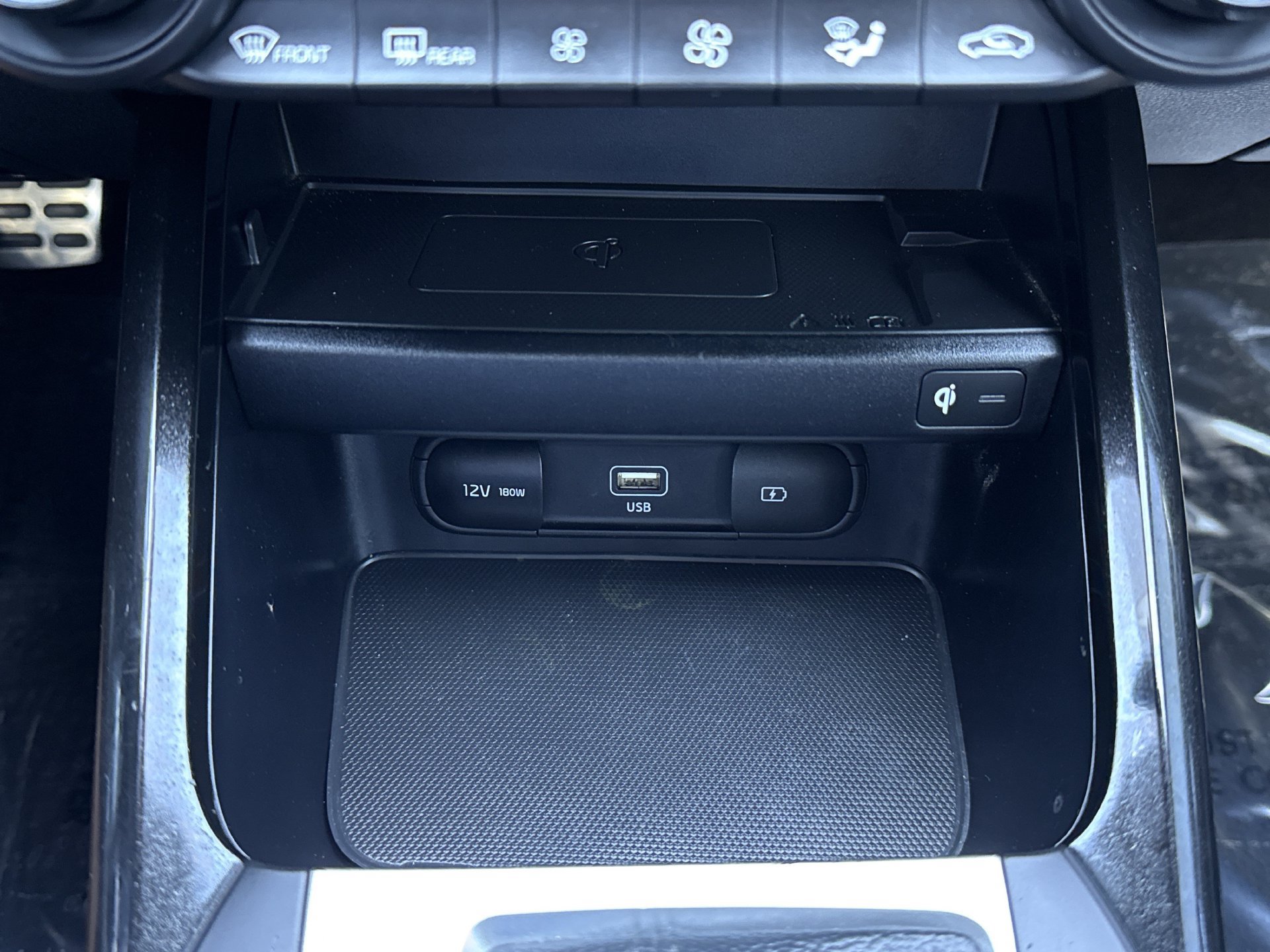 Used 2024 Kia Forte GT-Line w/ GT-Line Premium Package FWD image 9