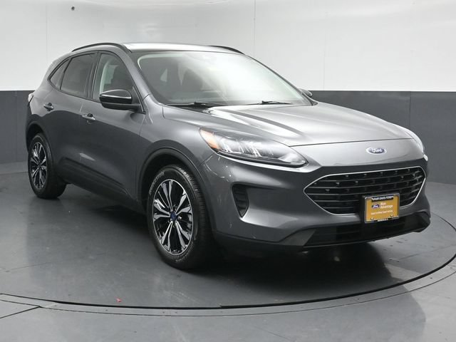 Certified 2022 Ford Escape SE w/ SE Sport Appearance Package