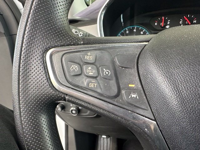 Used 2020 Chevrolet Equinox LS w/ LS Convenience Package FWD image 16