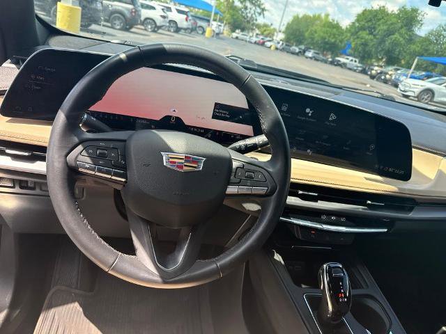 Used 2024 Cadillac XT4 Luxury FWD image 13