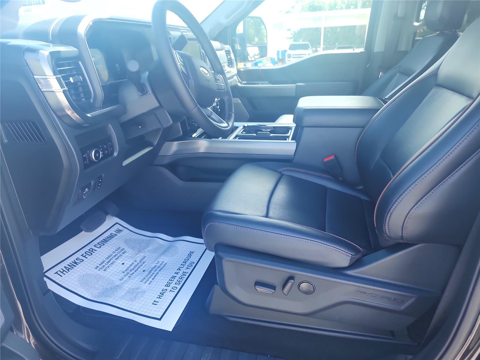 Certified 2025 Ford F250 Lariat w/ Lariat Ultimate Package AWD/4WD image 14