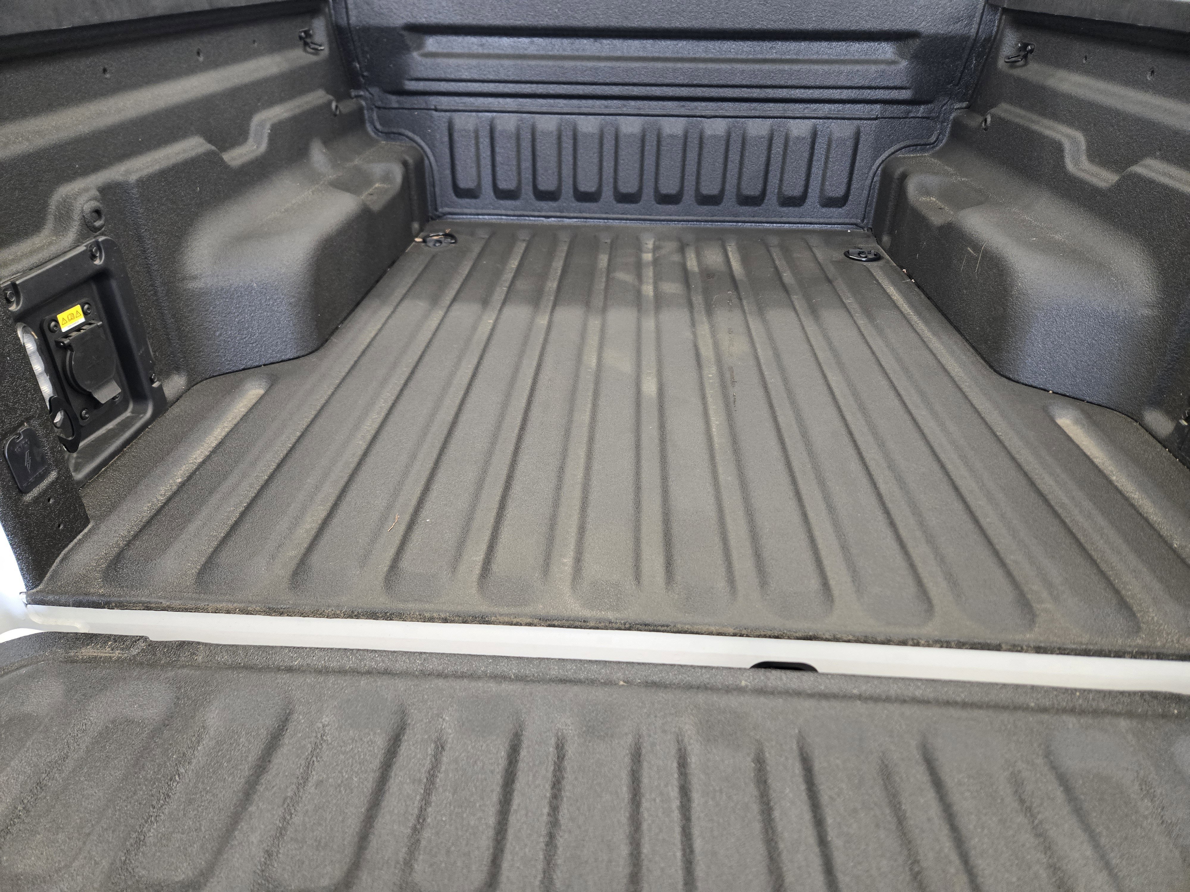 Certified 2025 Ford Maverick XLT w/ XLT Luxury Package image 30