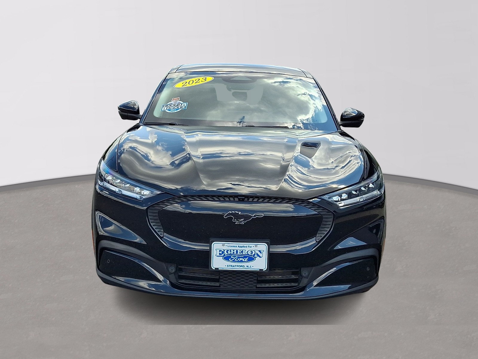 Certified 2023 Ford Mustang Mach-E Select AWD/4WD image 2