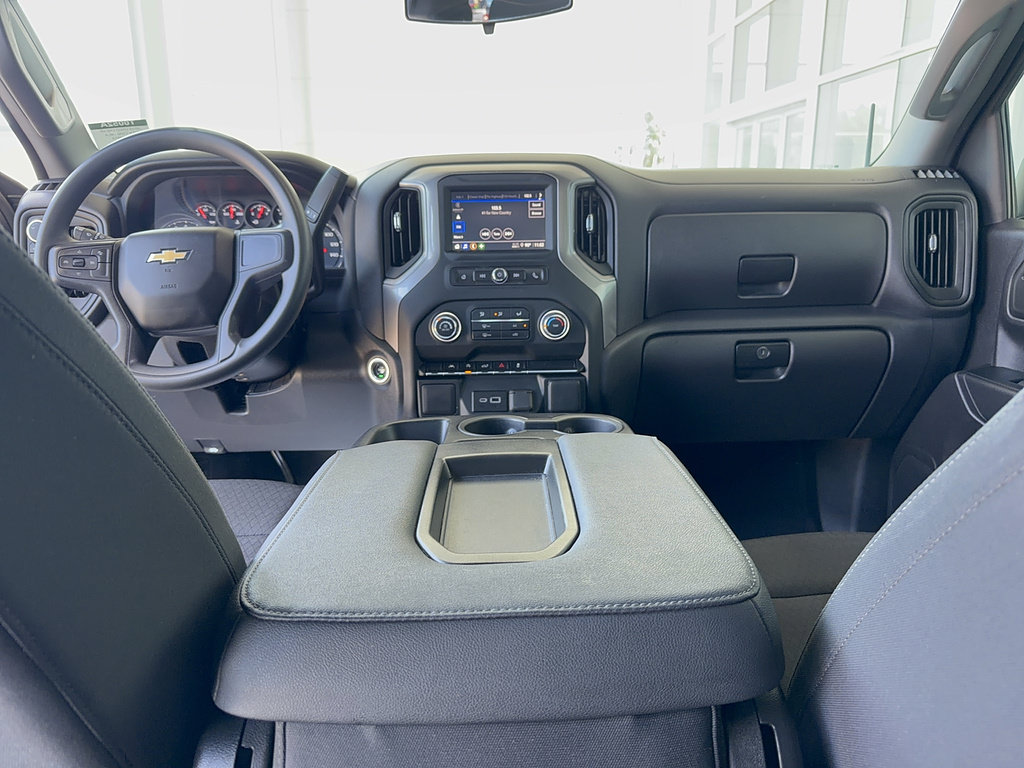 Used 2024 Chevrolet Silverado 1500 Custom AWD/4WD image 25