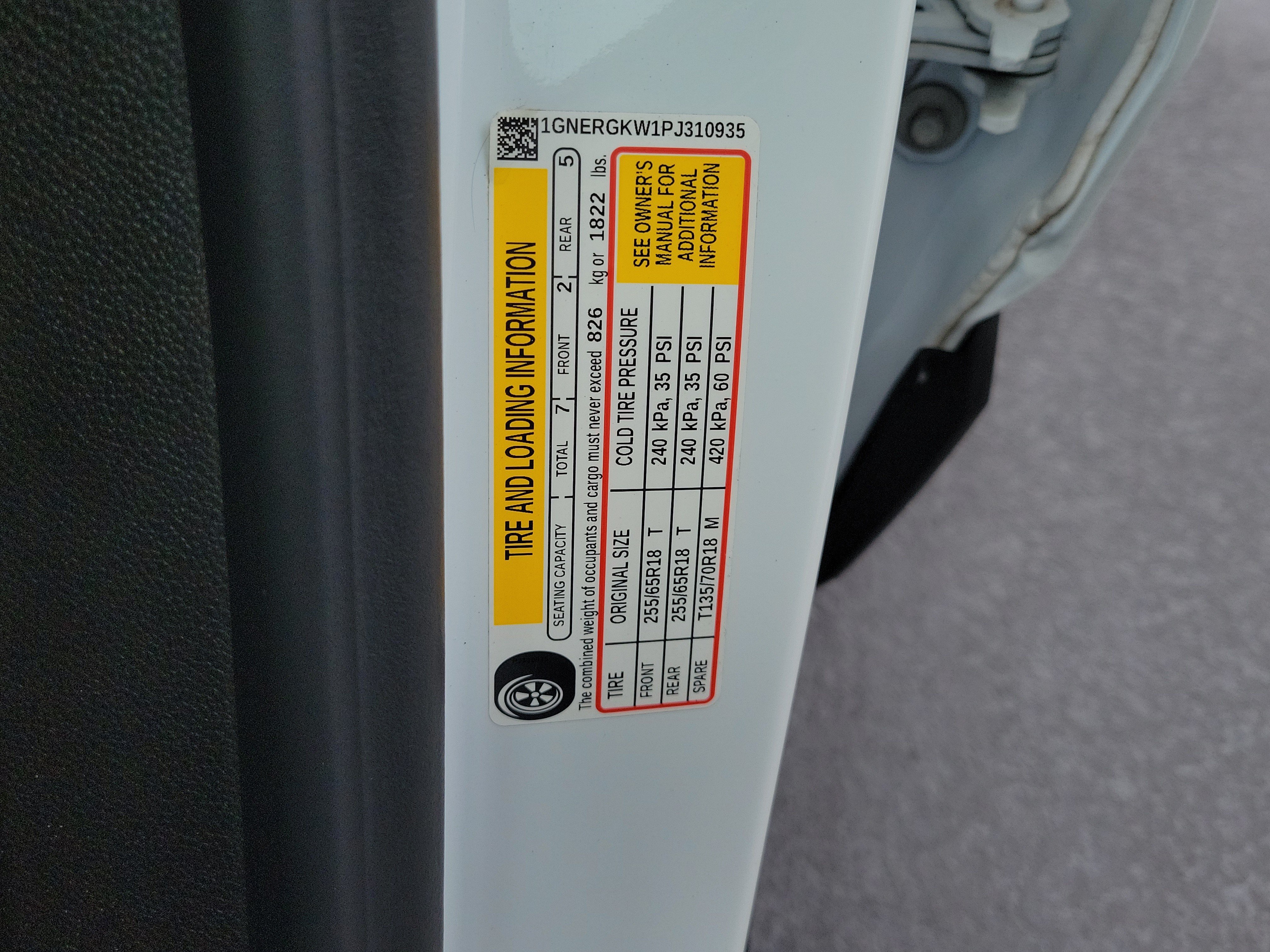 Used 2023 Chevrolet Traverse LT FWD image 30