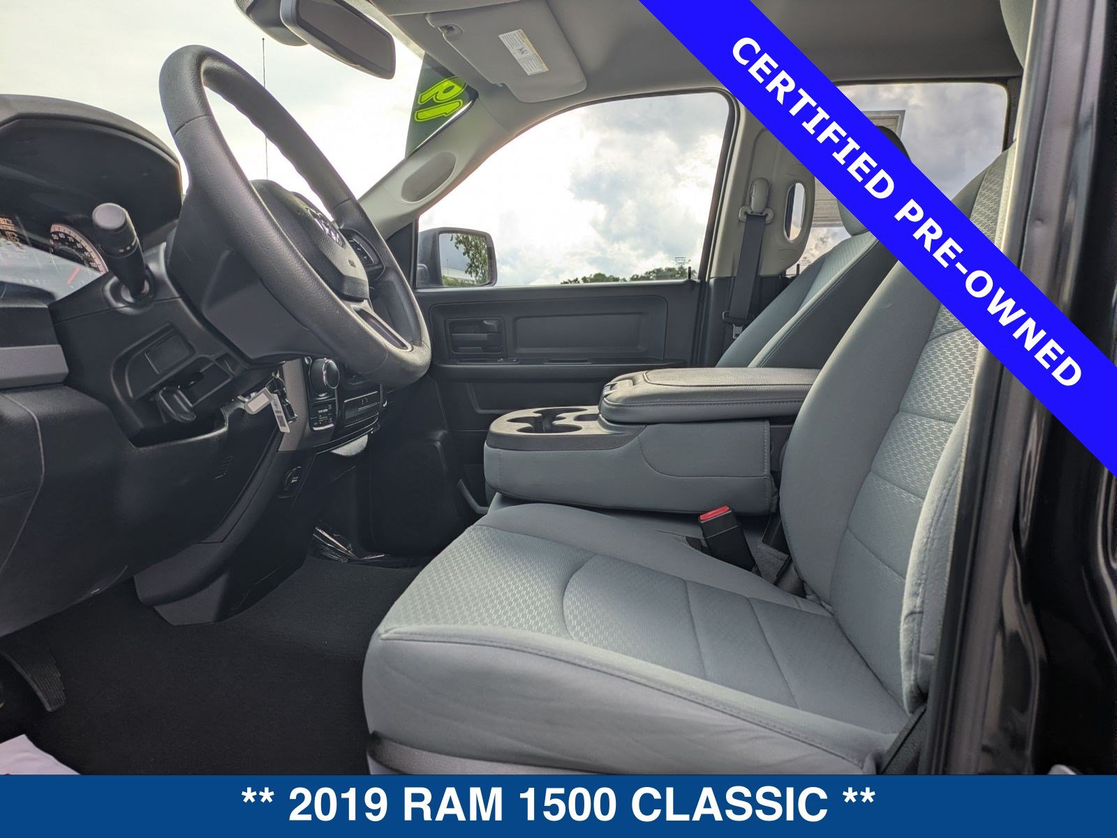 Used 2019 RAM 1500 Express AWD/4WD image 27