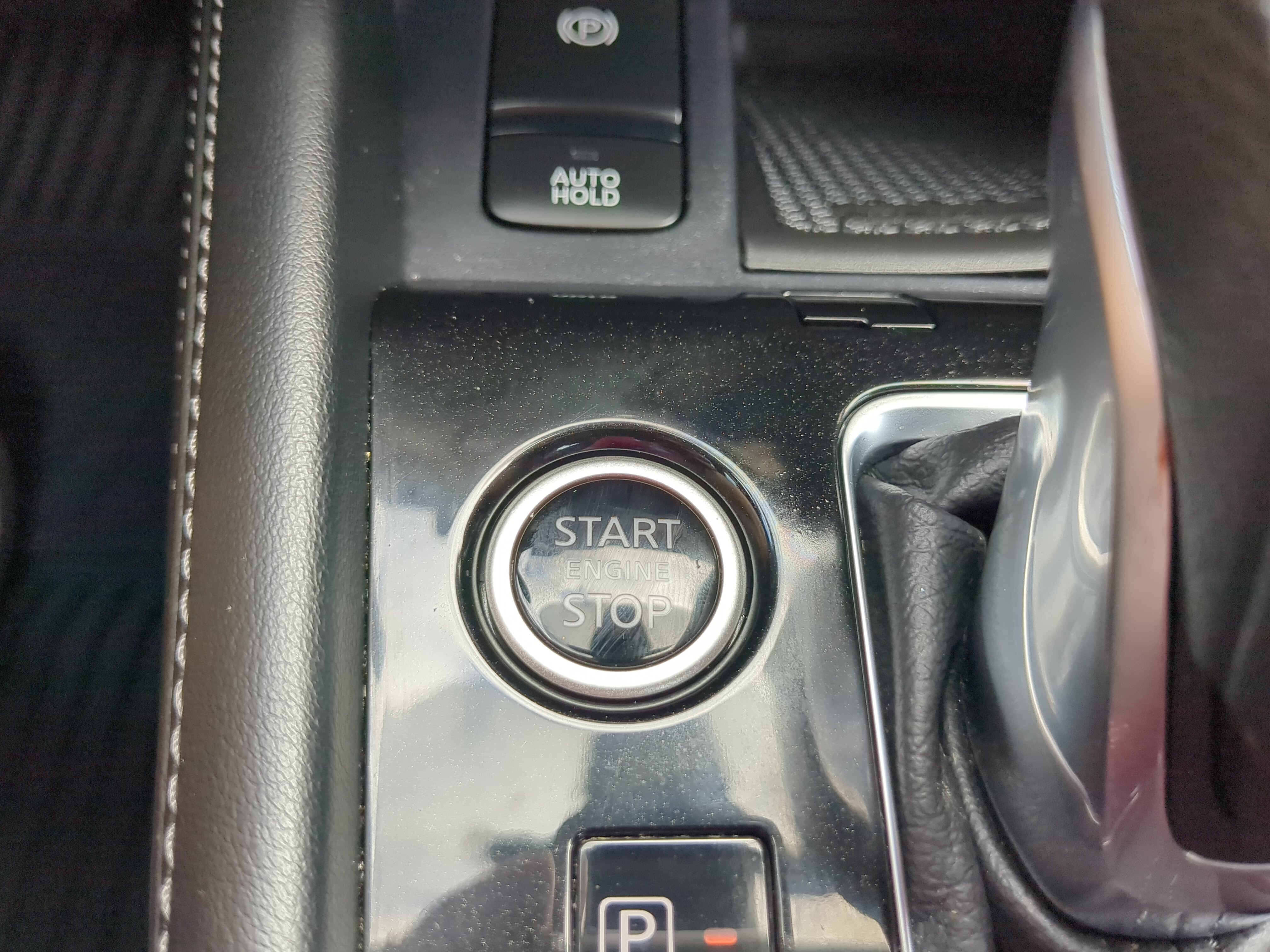 Used 2024 Nissan Kicks SV FWD image 24