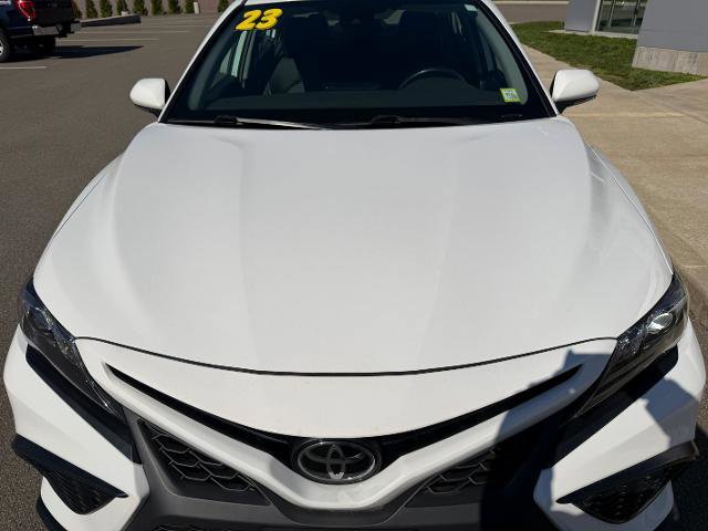 Used 2023 Toyota Camry SE AWD/4WD image 6