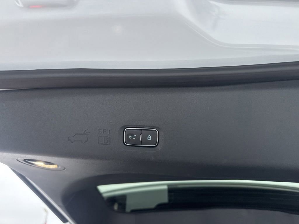 Certified 2025 Ford Expedition Active image 47