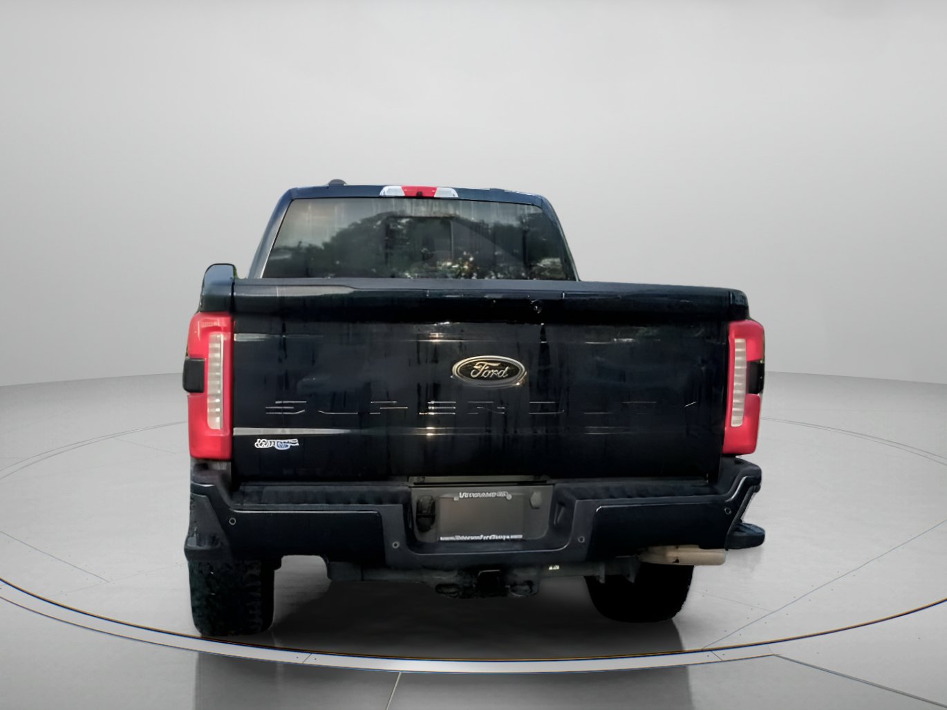 Certified 2025 Ford F250 Lariat w/ Black Appearance Package AWD/4WD image 24