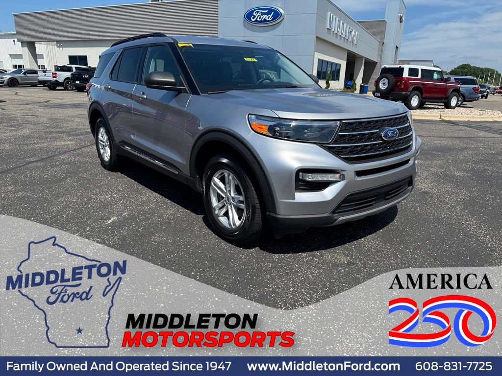 Certified 2024 Ford Explorer XLT w/ Equipment Group 202A