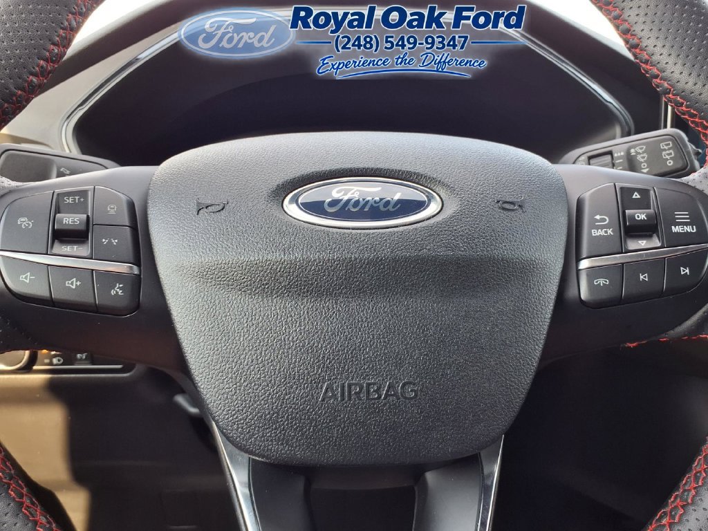 Certified 2024 Ford Escape ST-Line w/ Tech Pack #1 AWD/4WD image 19