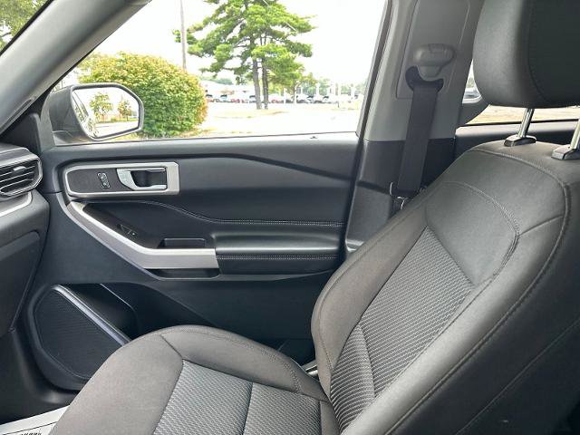 Certified 2023 Ford Explorer XLT AWD/4WD image 19