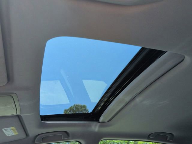 Used 2017 Honda Accord Touring image 24