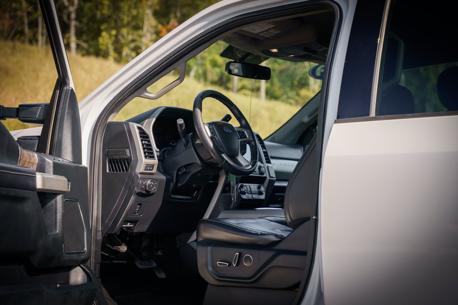 Certified 2019 Ford F350 Lariat w/ Lariat Value Package AWD/4WD image 26