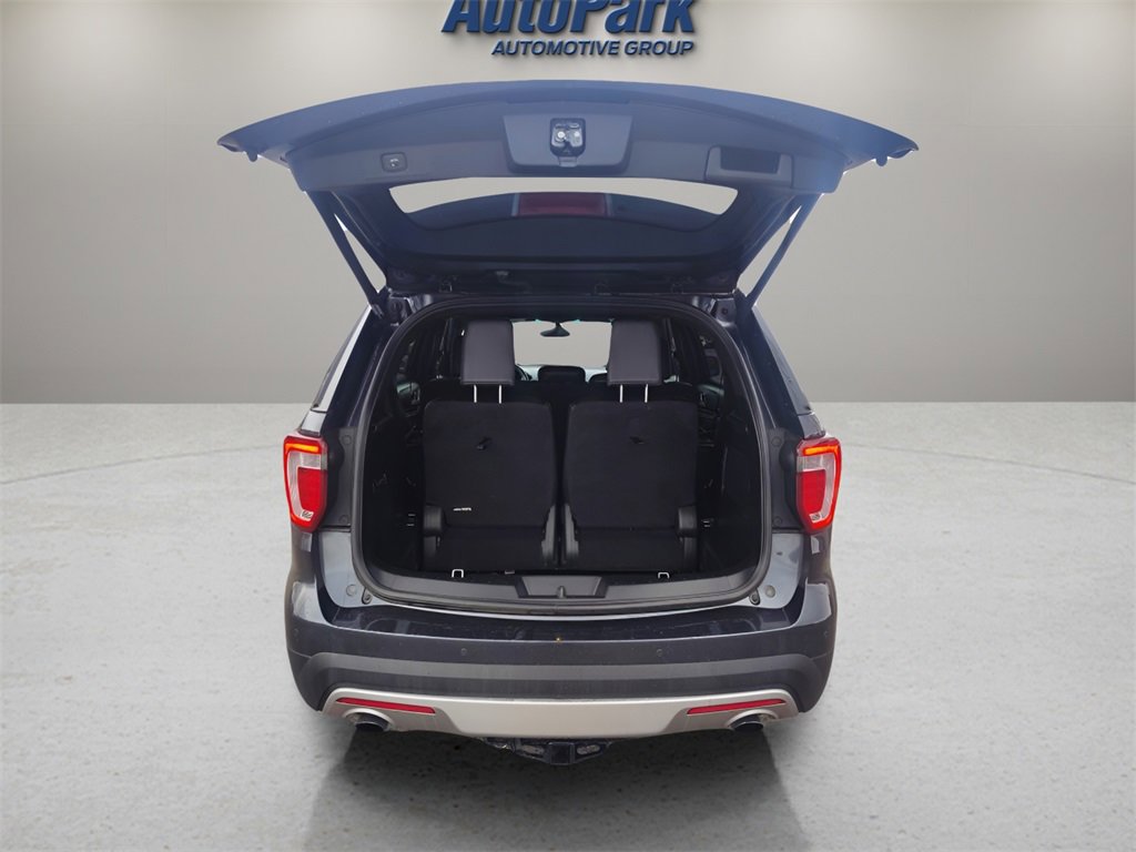 Certified 2017 Ford Explorer Limited image 9