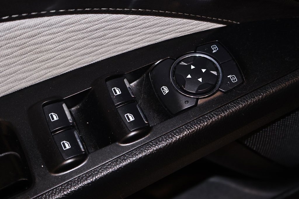 Certified 2019 Ford Fusion SE w/ Equipment Group 151A image 15