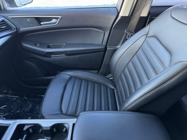 Certified 2024 Ford Edge SEL w/ Convenience Package image 27