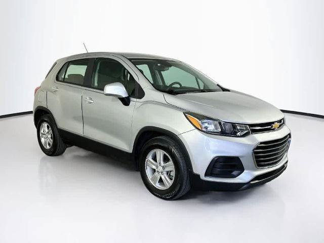 Used 2020 Chevrolet Trax LS FWD image 22